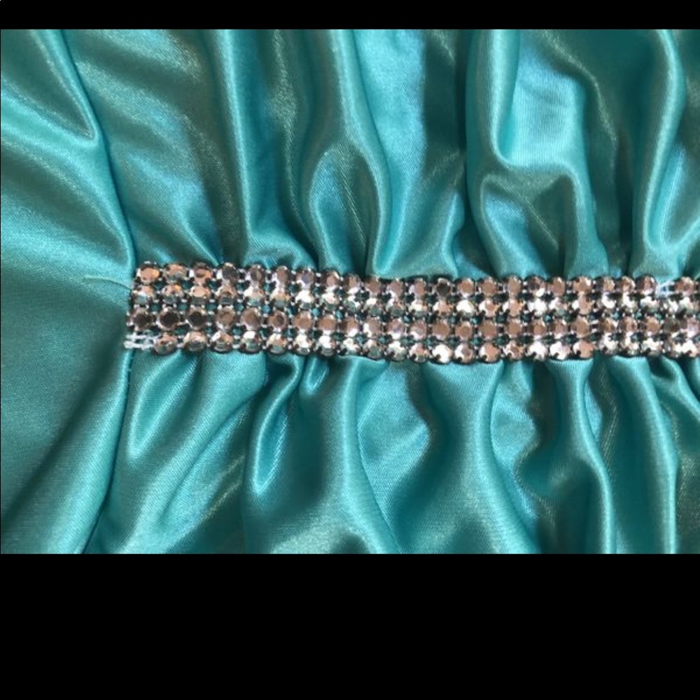 Short formal dress